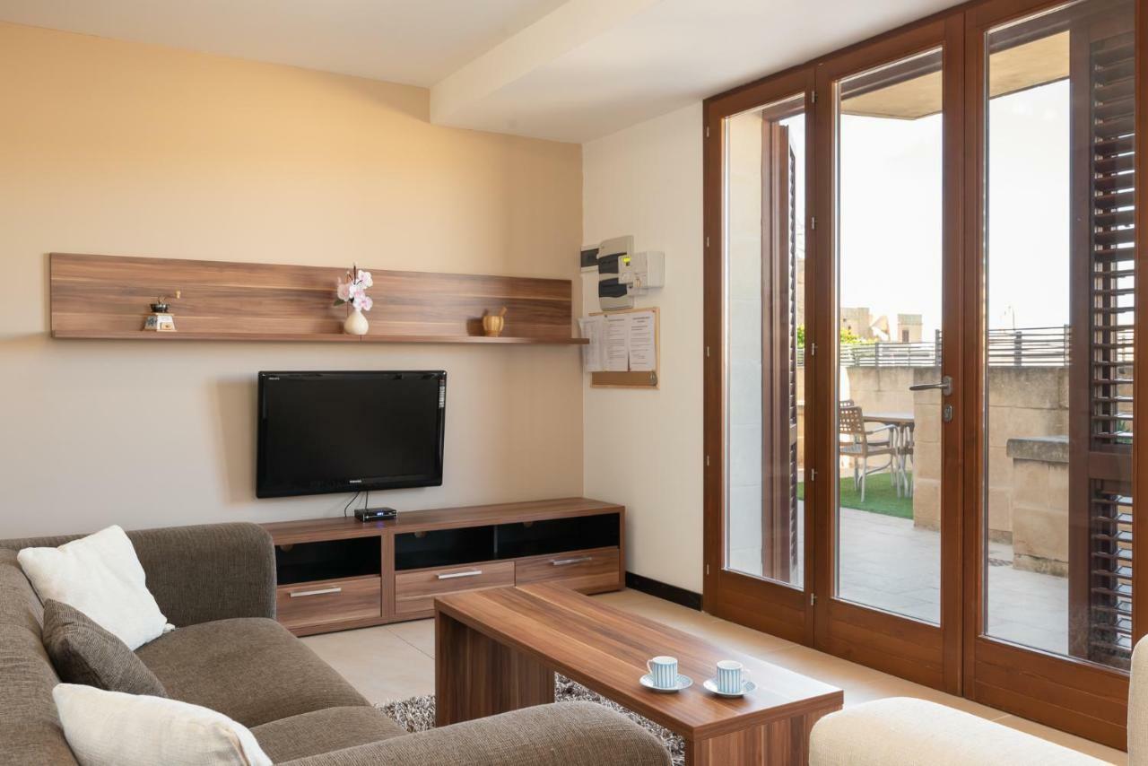 Harbour Views Duplex Maisonette With Jacuzzi Hot Tub Mgarr Экстерьер фото
